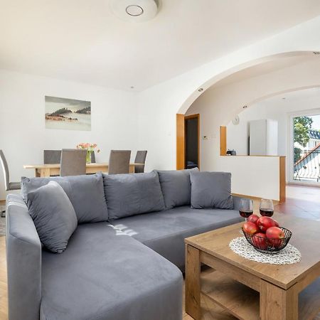 Bright & Spacious Family Apartment In Miedzyzdroje With Parking And 3 Balconies By Noclegi Renters Luaran gambar