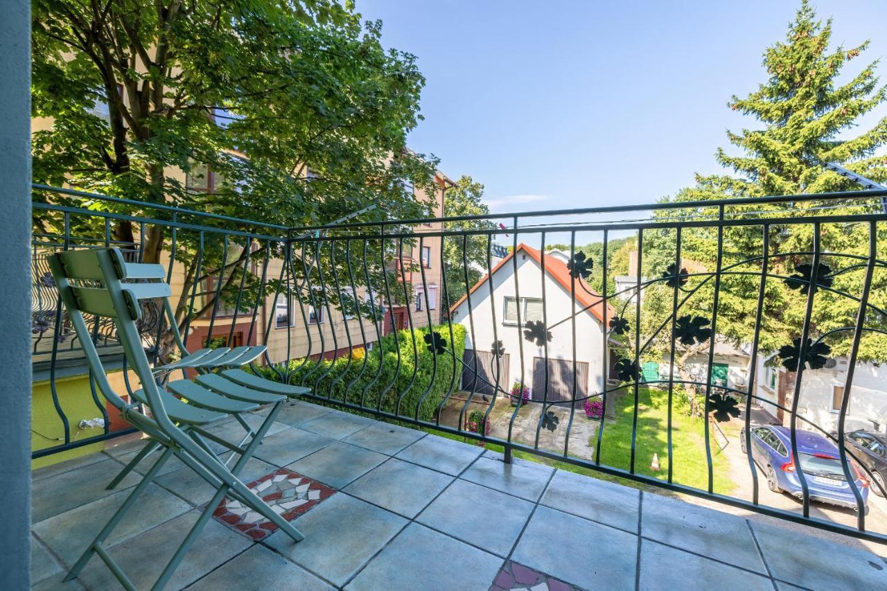 Bright & Spacious Family Apartment In Miedzyzdroje With Parking And 3 Balconies By Noclegi Renters Luaran gambar